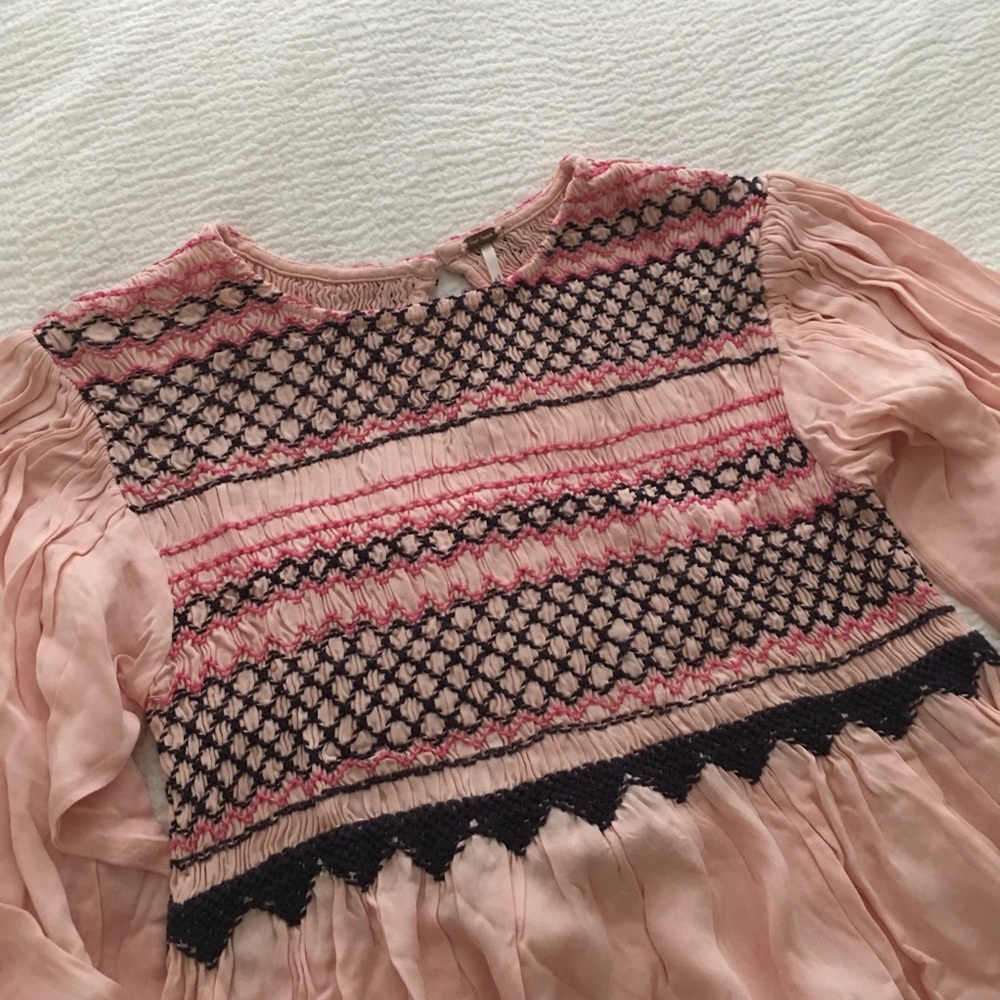 ❌ SOLD ❌ Embroidered Free People Dress - Picture 2 of 8